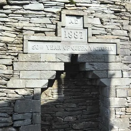 Fountain * Chapel Stile